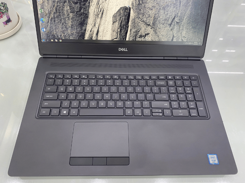 dell precision 7750 tại đ&agrave; nẵng