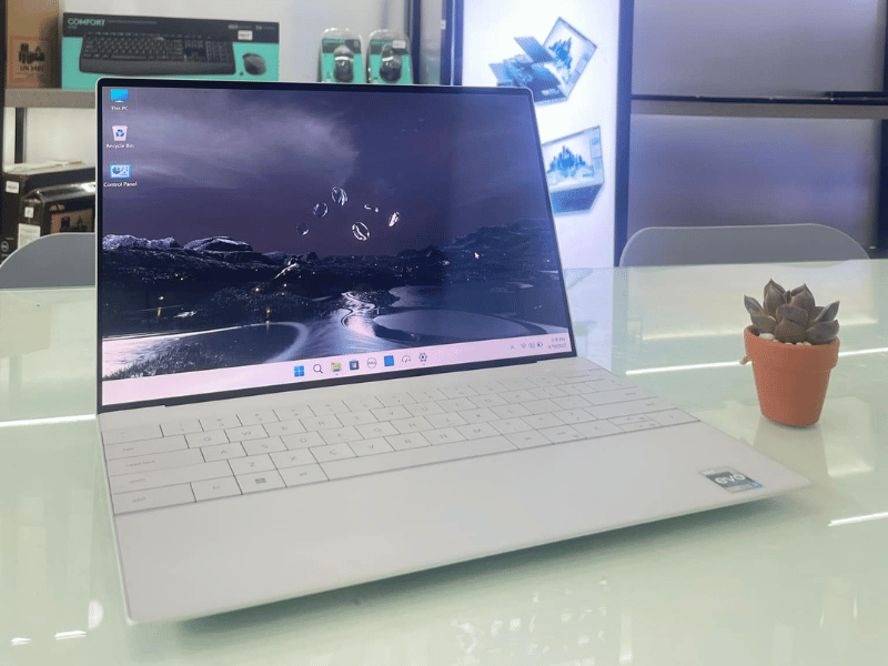 Dell XPS 13 Plus 9320