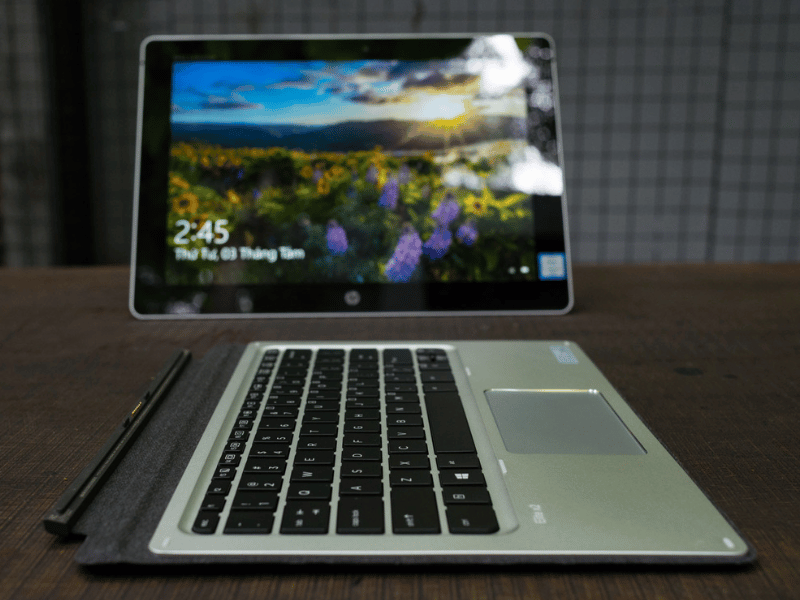 HP Elitebook 1012 G2