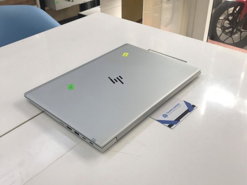 HP Elitebook 1040 G4