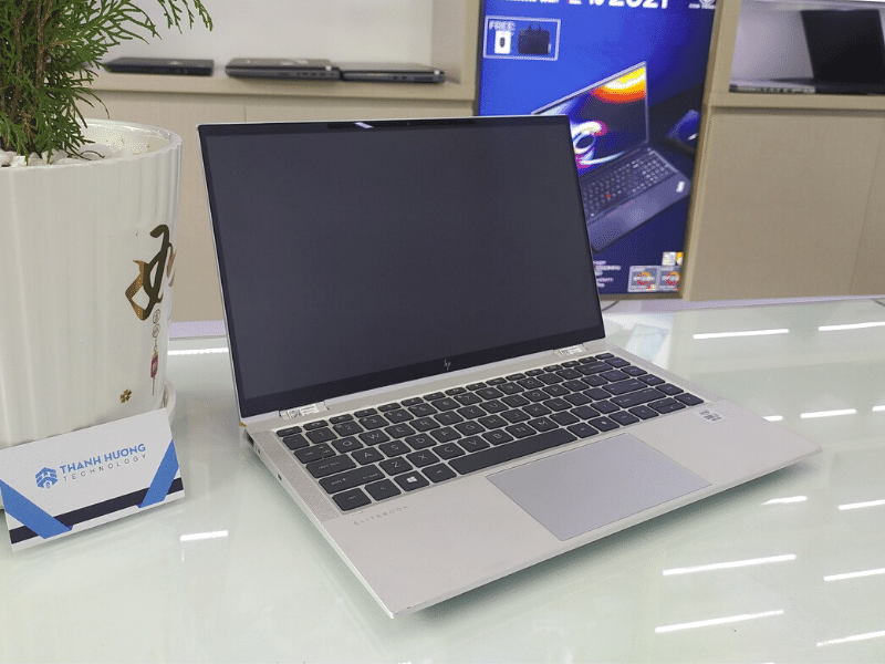 HP EliteBook X360 1040 G7