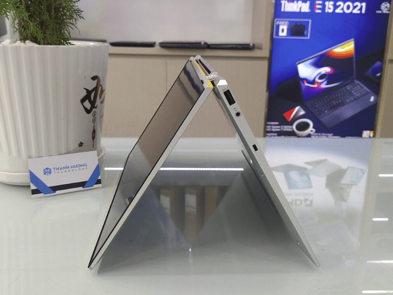 HP EliteBook X360 1040 G7