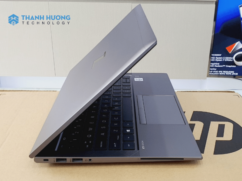 HP ZBook FireFly 14 G7