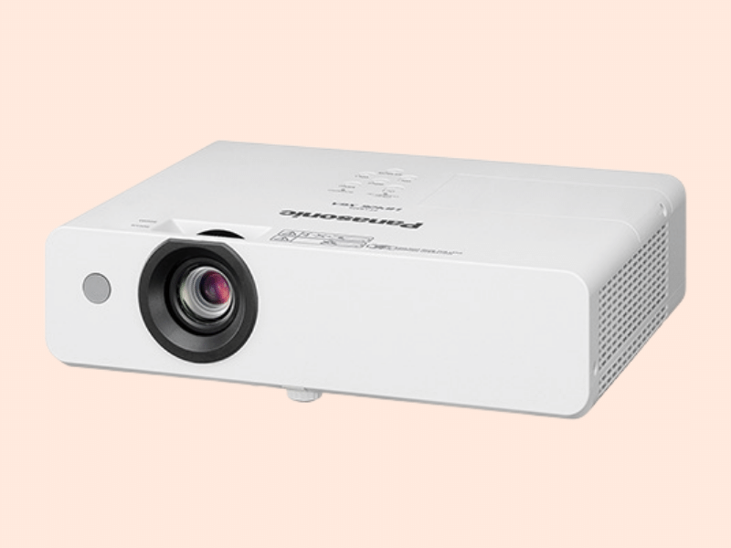 may-chieu-panasonic-pt-lb426
