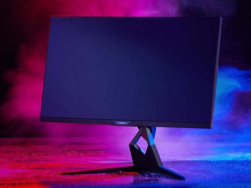 6529